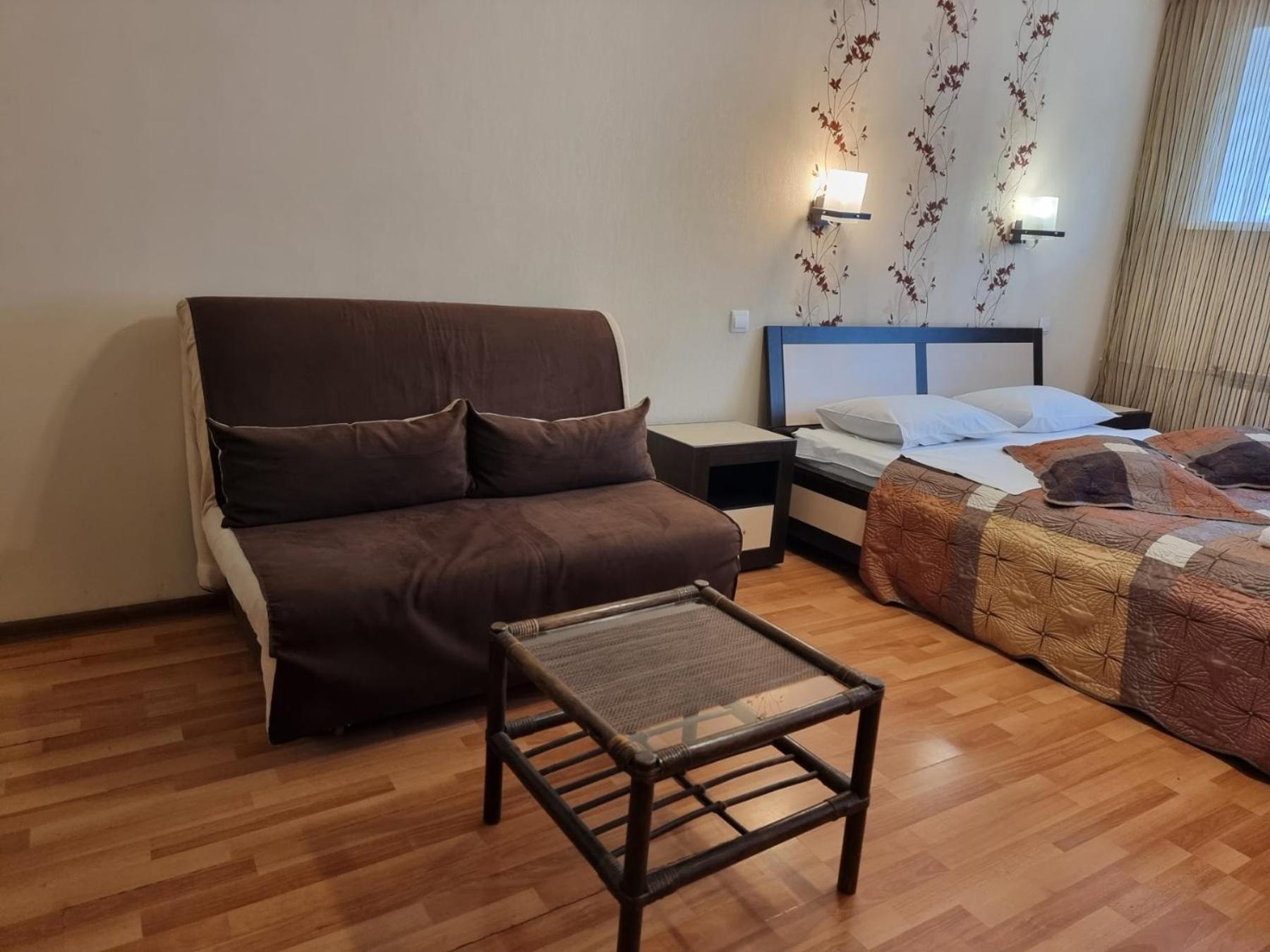 Home Hotel Apartments On Kontraktova Ploshcha Киев Экстерьер фото