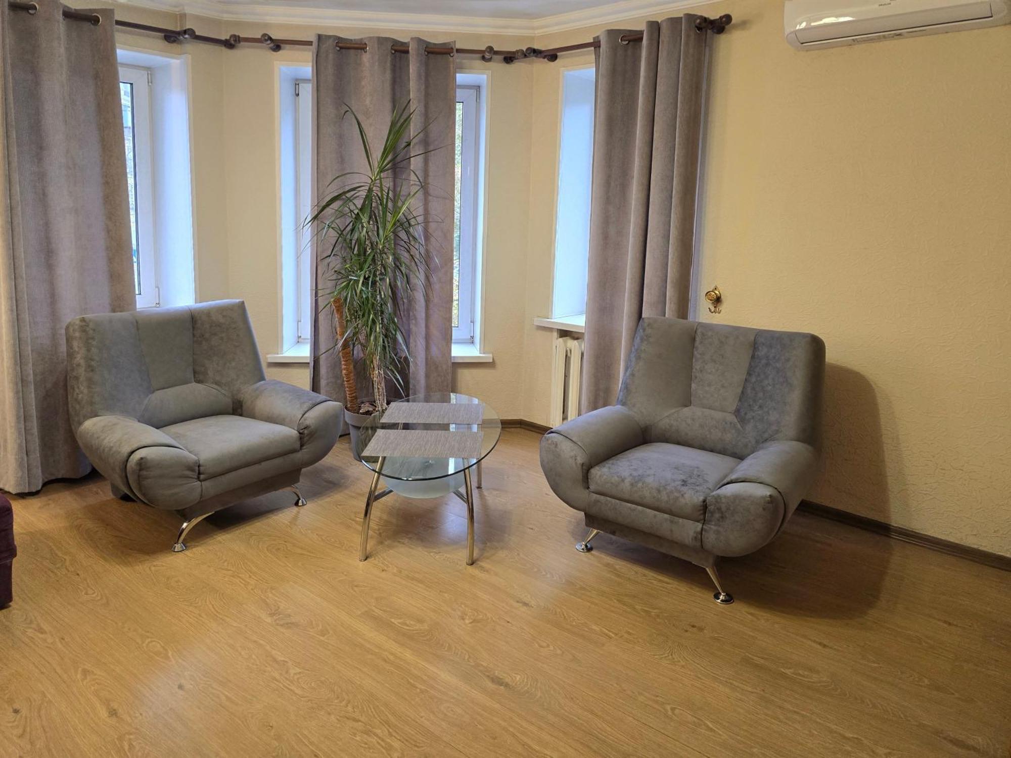 Home Hotel Apartments On Kontraktova Ploshcha Киев Экстерьер фото